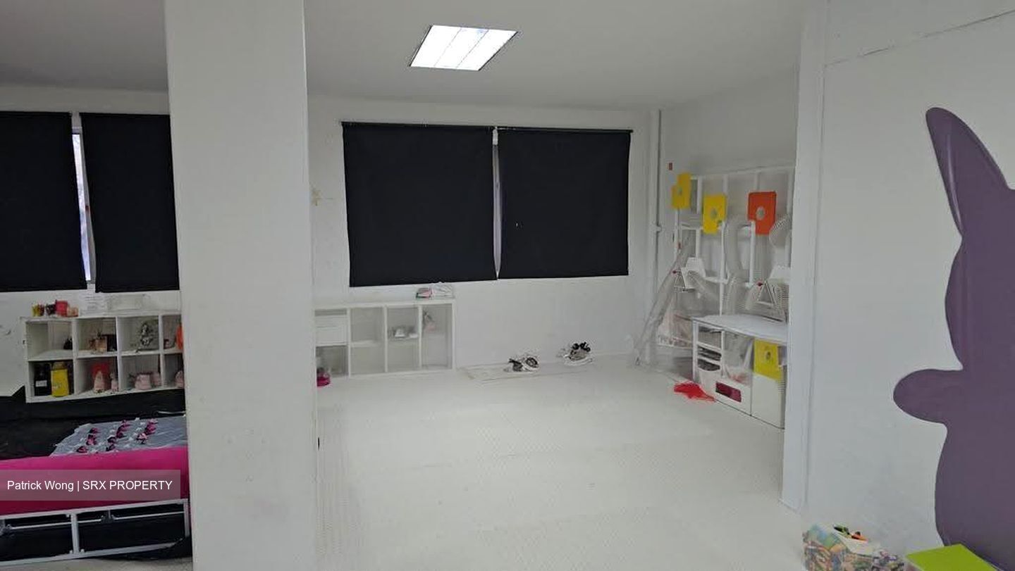 Bukit Timah Road (D10), Office #607904051